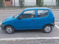 Usata Fiat 600 54 CV (39 kW) 2004 Blu Utilitaria