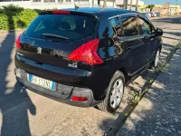 Usata Peugeot 3008 Allure 112 CV (82 kW) 2012 Nero Station wagon