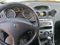 Usata Peugeot 308 110 CV (80 kW) 2008 Nero Berlina