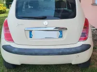 Usata Lancia Ypsilon 60 CV (44 kW) 2003 Giallo Utilitaria