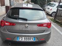 Usata Alfa Romeo Giulietta 120 CV (88 kW) 2016 Grigio Utilitaria