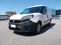 Usata Fiat Doblò Business 95 CV (69 kW) 2021 Bianco / pastello Monovolume