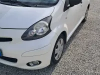 Usata Toyota Aygo 68 CV (50 kW) 2011 Bianco Utilitaria