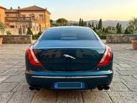 Usata Jaguar XJ 275 CV (202 kW) 2011 Blu Berlina