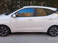 Usata Hyundai i10 97 CV (71 kW) 2025 Bianco Utilitaria