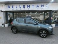 Nuova Dacia Sandero Expression 91 CV (66 kW) 2025 Verde Berlina