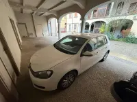 Usata VW Golf VI Comfortline 105 CV (77 kW) 2011 Bianco Utilitaria