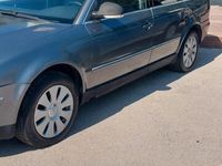 Usata VW Passat 135 CV (99 kW) 2005 Grigio Station wagon