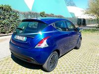 Usata Lancia Ypsilon Silver 69 CV (50 kW) 2014 Blu Utilitaria