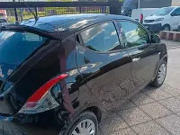 Usata Lancia Ypsilon Gold 69 CV (50 kW) 2014 Nero Utilitaria