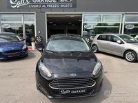 Usata Ford Fiesta 100 CV (73 kW) 2013 Nero Utilitaria