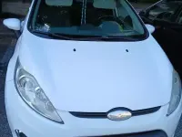 Usata Ford Fiesta 97 CV (71 kW) 2009 Bianco Berlina