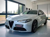 Usata Alfa Romeo Giulia Super 150 CV (110 kW) 2017 Grigio Berlina