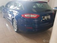 Usata Ford Mondeo 150 CV (110 kW) 2016 Blu Station wagon