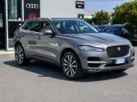 Usata Jaguar F-Pace 180 CV (132 kW) 2018 Grigio SUV