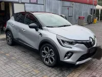 Usata Renault Captur Techno 143 CV (105 kW) 2023 Argento SUV