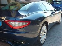 Begagnad Maserati Granturismo 405 HK (297 kW) 2007 Blå Sportkupé