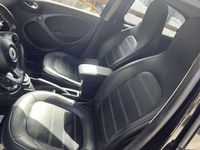 Usata Smart ForFour Prime 71 CV (52 kW) 2017 Bluazzurro Utilitaria