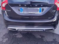 Usata Volvo V60 CC Momentum 150 CV (110 kW) 2017 Station wagon