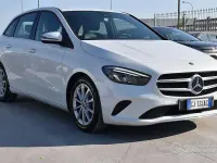 Usata Mercedes B180 Business 116 CV (85 kW) 2022 Bianco Utilitaria