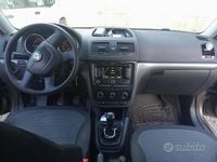 Käytetty Skoda Yeti GreenLine 105 HP (77 kW) 2014 Vihreä Katumaasturi