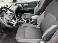 Usata Nissan Qashqai Tekna 116 CV (85 kW) 2019 Grigio SUV