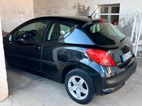 Usata Peugeot 207 88 CV (64 kW) 2006 Nero Berlina