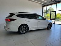 Usata Ford Focus ST-Line 116 CV (85 kW) 2024 Frozen white Station wagon