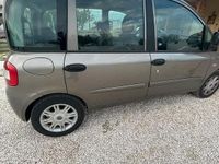Usata Fiat Multipla 120 CV (88 kW) 2009 Grigio Monovolume