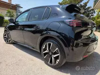 Usata Peugeot 208 GTi 136 CV (100 kW) 2025 Nero Utilitaria