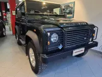 Usata Land Rover Defender 122 CV (89 kW) 2012 Verde SUV