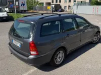 Usata Ford Focus Ghia 115 CV (84 kW) 2002 Nero Station wagon