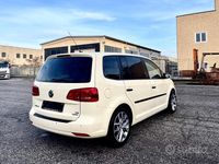 Usata VW Touran Highline 140 CV (102 kW) 2014 Giallo Monovolume