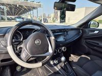 Usata Alfa Romeo Giulietta 120 CV (88 kW) 2018 Argento Utilitaria