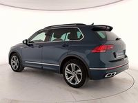Usata VW Tiguan R-line 150 CV (110 kW) 2023 Nightshade blue metallizzato SUV