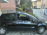 Usata Renault Clio III 75 CV (55 kW) 2011 Nero Berlina