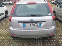 Usata Ford Fiesta 2002 Grigio Berlina