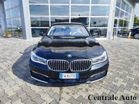 Usata BMW 740 iPerformance 258 CV (189 kW) 2016 Nero Berlina