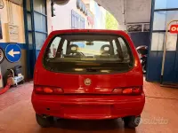 Usata Fiat 600 54 CV (39 kW) 2009 Rosso Utilitaria