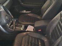 Usata VW Passat 170 CV (125 kW) 2012 Grigio Station wagon