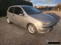 Usata Fiat Punto 80 CV (58 kW) 2001 Argento Utilitaria