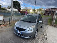 Usata Toyota Yaris 89 CV (65 kW) 2008 Grigio Utilitaria