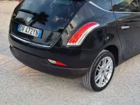 Usata Lancia Delta Platinum 165 CV (121 kW) 2009 Nero Utilitaria
