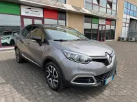 Usata Renault Captur 90 CV (66 kW) 2015 Grigio SUV