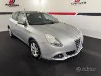 Usata Alfa Romeo Giulietta Exclusive 105 CV (77 kW) 2013 Grigio Utilitaria