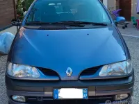 Usata Renault Scénic 107 CV (78 kW) 1999 Monovolume