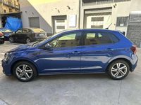 Usata VW Polo R-line 95 CV (69 kW) 2023 Blu/azzurro Utilitaria