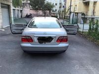 Usata Mercedes CLK320 Elegance 218 CV (160 kW) 1998 Grigio Coupé