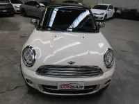 Usata Mini Cooper D 111 CV (81 kW) 2013 Beige metallizzato Utilitaria