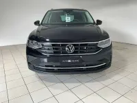 Usata VW Tiguan Life 122 CV (89 kW) 2023 Nero SUV